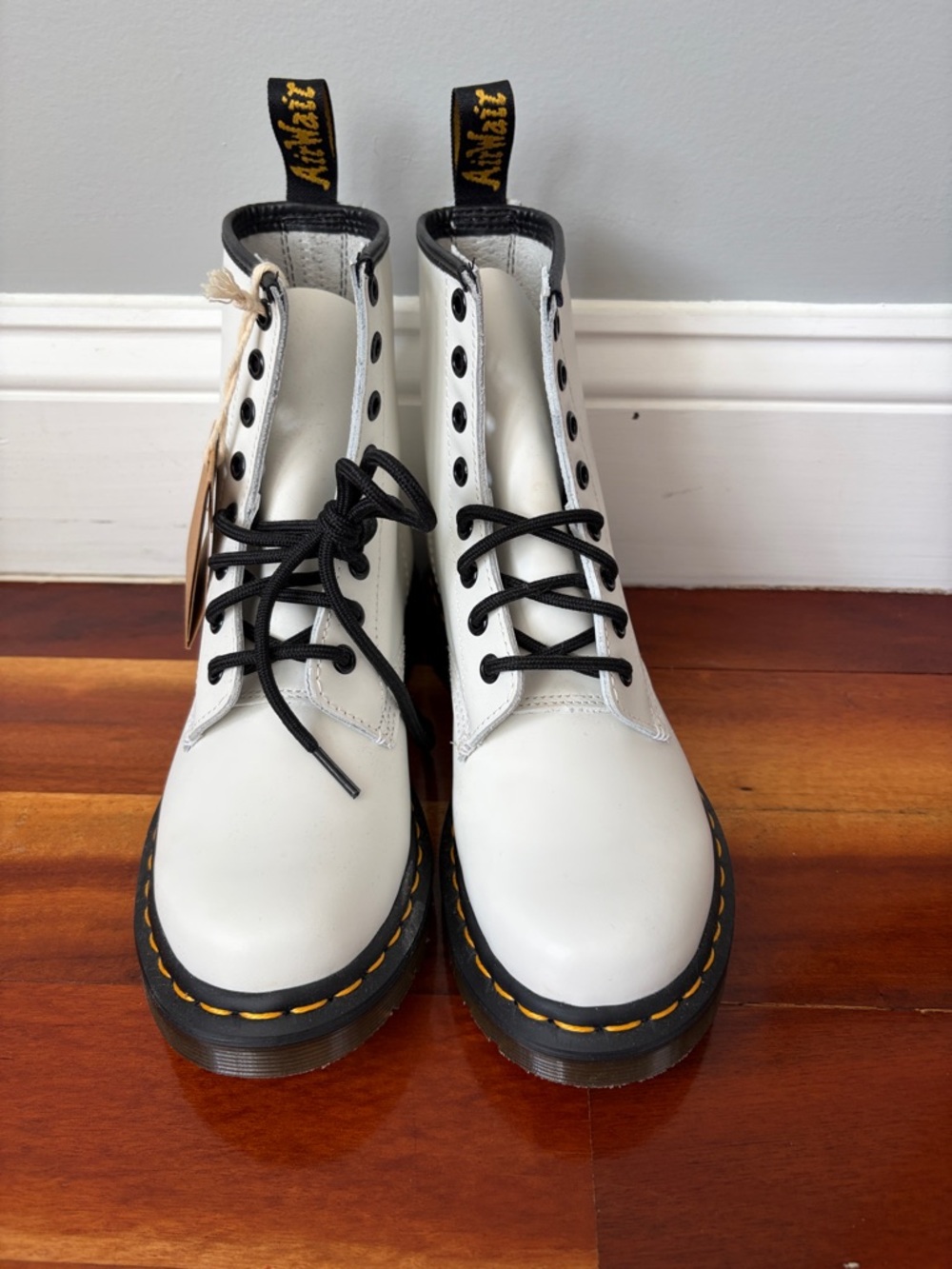 NWT Doc Martens 1460 White Boots NWT Size 6